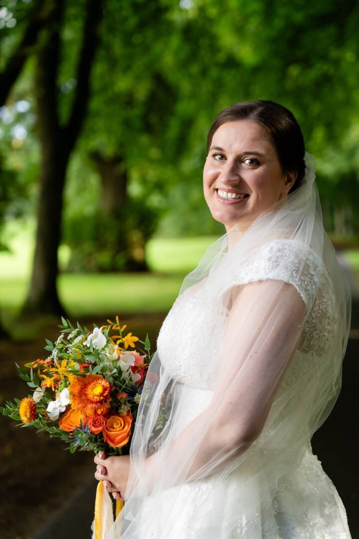 Bowood House a beautiful Bride