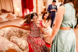 An Orchardleigh House bride is getting ready with her bridesmaids.